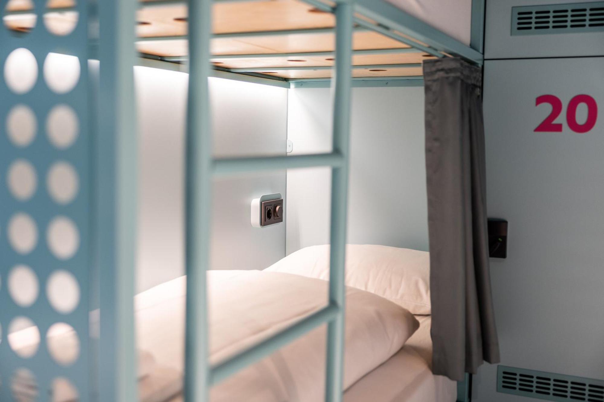 Bunks At Rode Hostel Oslo Exterior photo